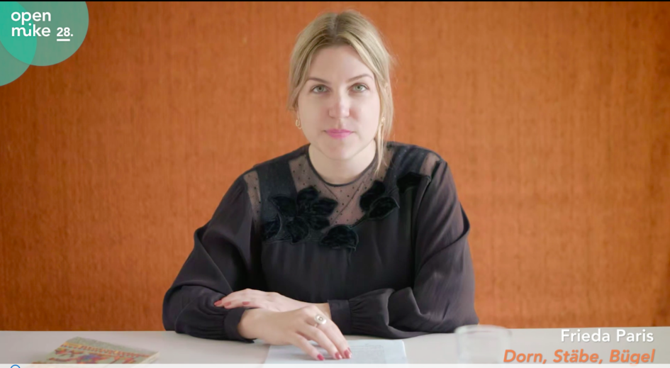Frieda Paris liest »Dorn, Stäbe, Bügel«